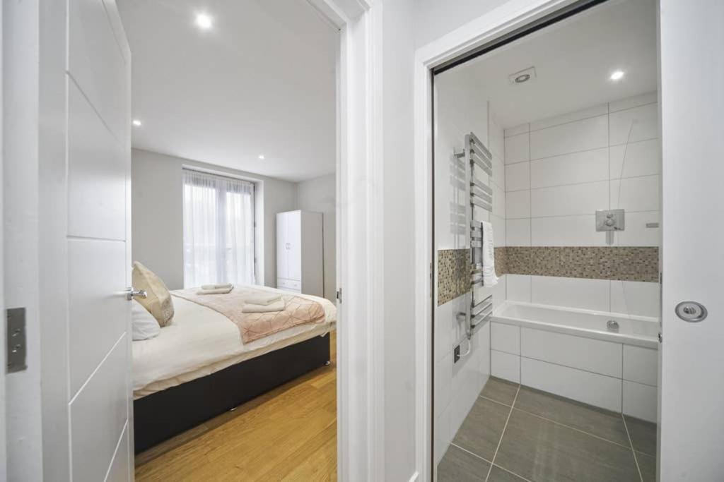 Flat 3 Bridge House Apartment Staines-upon-Thames Luaran gambar